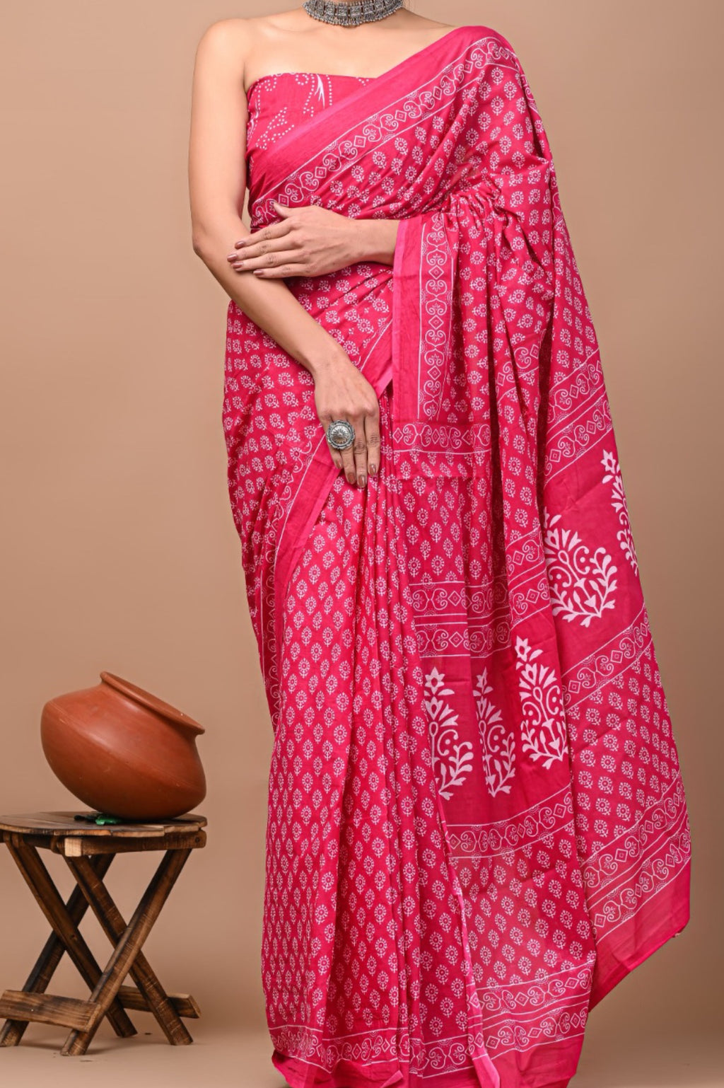 Mulmul cotton saree