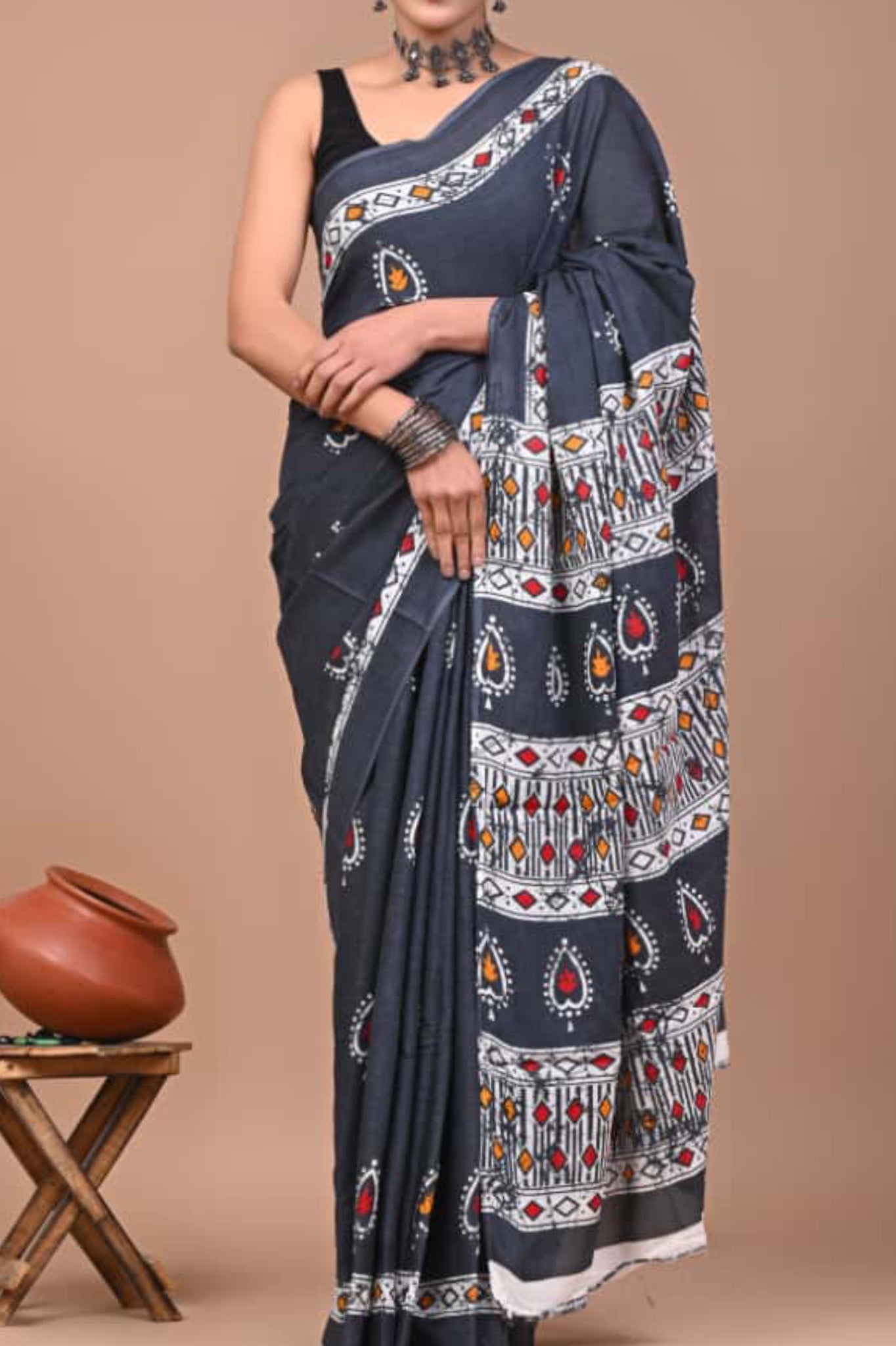 Mulmul cotton saree