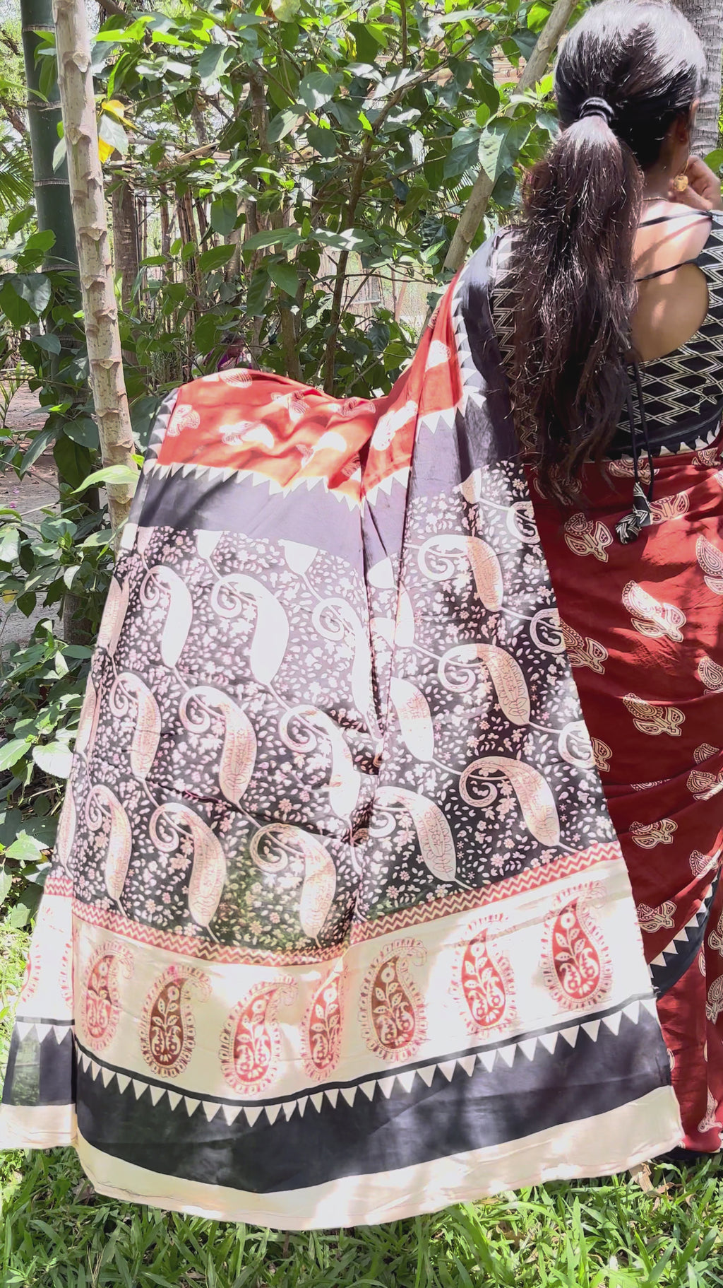 Mulmul cotton saree